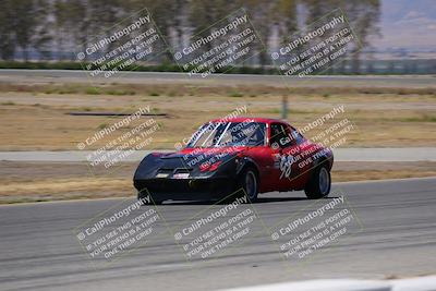 media/Jun-05-2022-CalClub SCCA (Sun) [[19e9bfb4bf]]/Around the Pits/